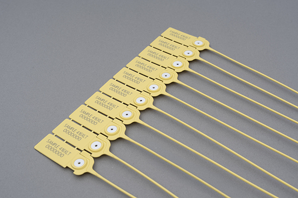 gp416 pull-up seal with metal insert